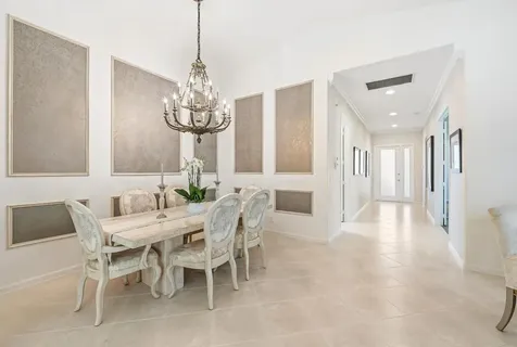 2737 Clipper Circle West Palm Beach FL 33411