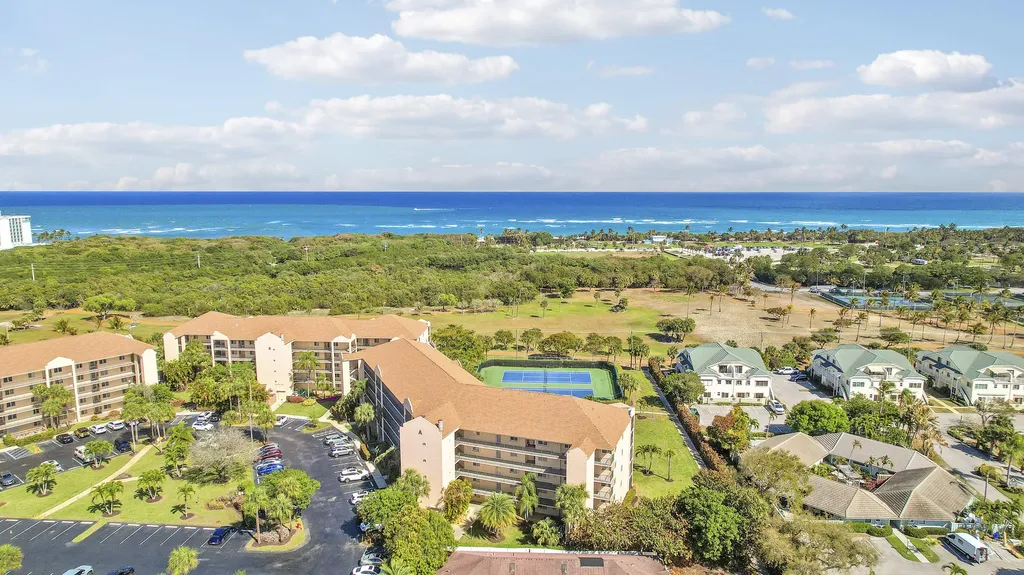 275 Palm Avenue Jupiter FL 33477