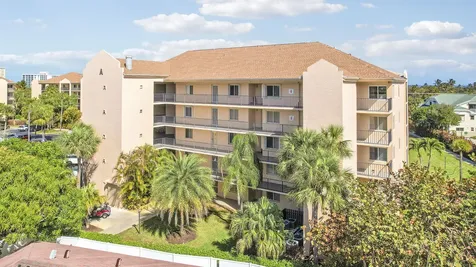 275 Palm Avenue Jupiter FL 33477
