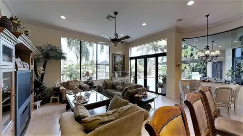 8871 Club Estates Way Lake Worth FL 33467
