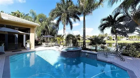 8871 Club Estates Way Lake Worth FL 33467