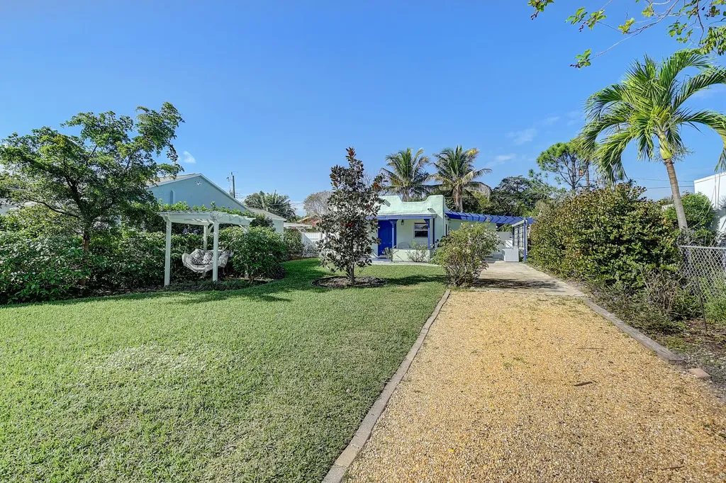 212 SW 1st Avenue Delray Beach FL 33444