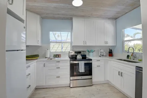 212 SW 1st Avenue Delray Beach FL 33444