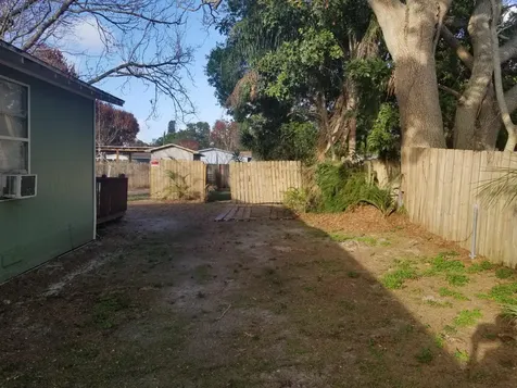 1224 Raymond Avenue Fort Pierce FL 34950