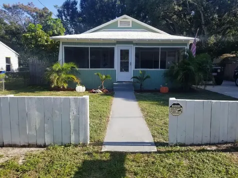 1224 Raymond Avenue Fort Pierce FL 34950