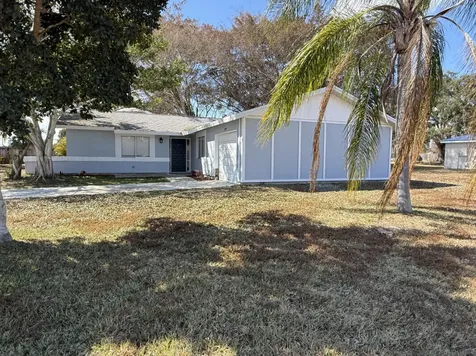 2092 Se Talwood Lane Port Saint Lucie FL 34952