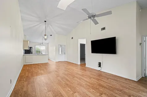 7711 SE Sugar Sand Circle Hobe Sound FL 33455