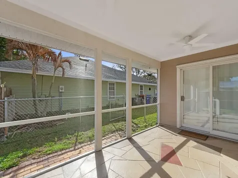 3446 1st Street Vero Beach FL 32968