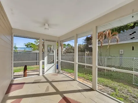3446 1st Street Vero Beach FL 32968