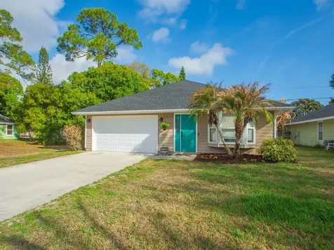 3446 1st Street Vero Beach FL 32968