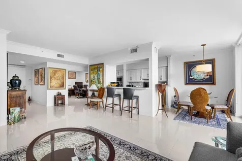500 SE Mizner Boulevard Boca Raton FL 33432