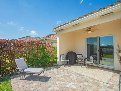 1804 Berkshire Circle Vero Beach FL 32968
