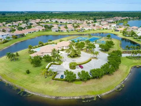 1804 Berkshire Circle Vero Beach FL 32968