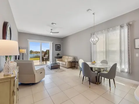 1804 Berkshire Circle Vero Beach FL 32968