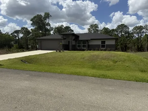 1046 Cheney Avenue Lehigh Acres FL 33974