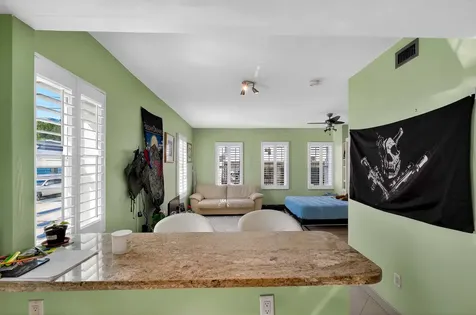 802 Euclid Avenue Miami Beach FL 33139