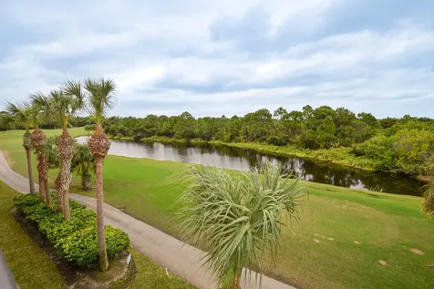 4190 Gator Greens Way Fort Pierce FL 34982