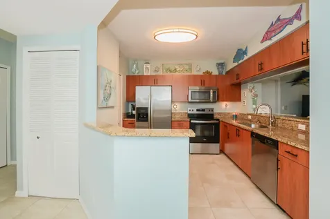 4190 Gator Greens Way Fort Pierce FL 34982