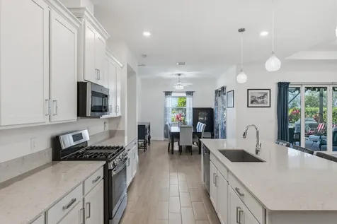 19404 Broad Shore Walk Loxahatchee FL 33470