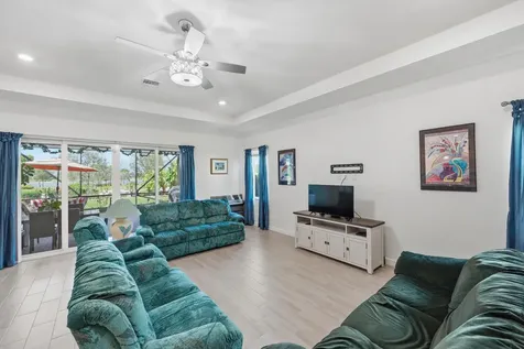19404 Broad Shore Walk Loxahatchee FL 33470