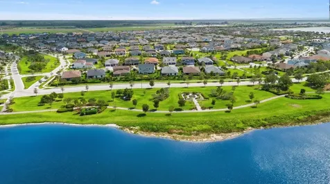 19404 Broad Shore Walk Loxahatchee FL 33470