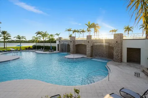 19404 Broad Shore Walk Loxahatchee FL 33470
