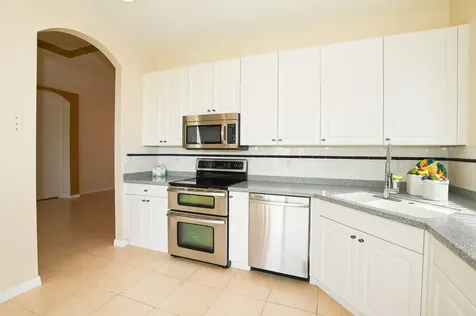 350 Sw Lake Forest Way Port Saint Lucie FL 34986