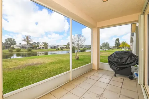 350 Sw Lake Forest Way Port Saint Lucie FL 34986