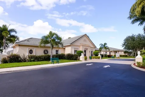 350 Sw Lake Forest Way Port Saint Lucie FL 34986