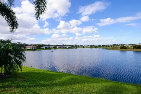 350 Sw Lake Forest Way Port Saint Lucie FL 34986