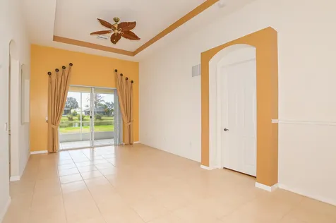 350 Sw Lake Forest Way Port Saint Lucie FL 34986