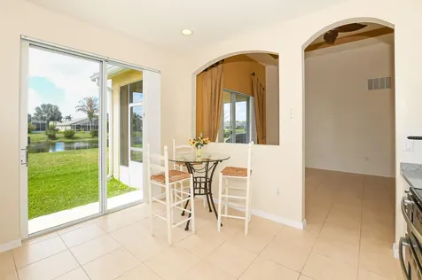 350 Sw Lake Forest Way Port Saint Lucie FL 34986