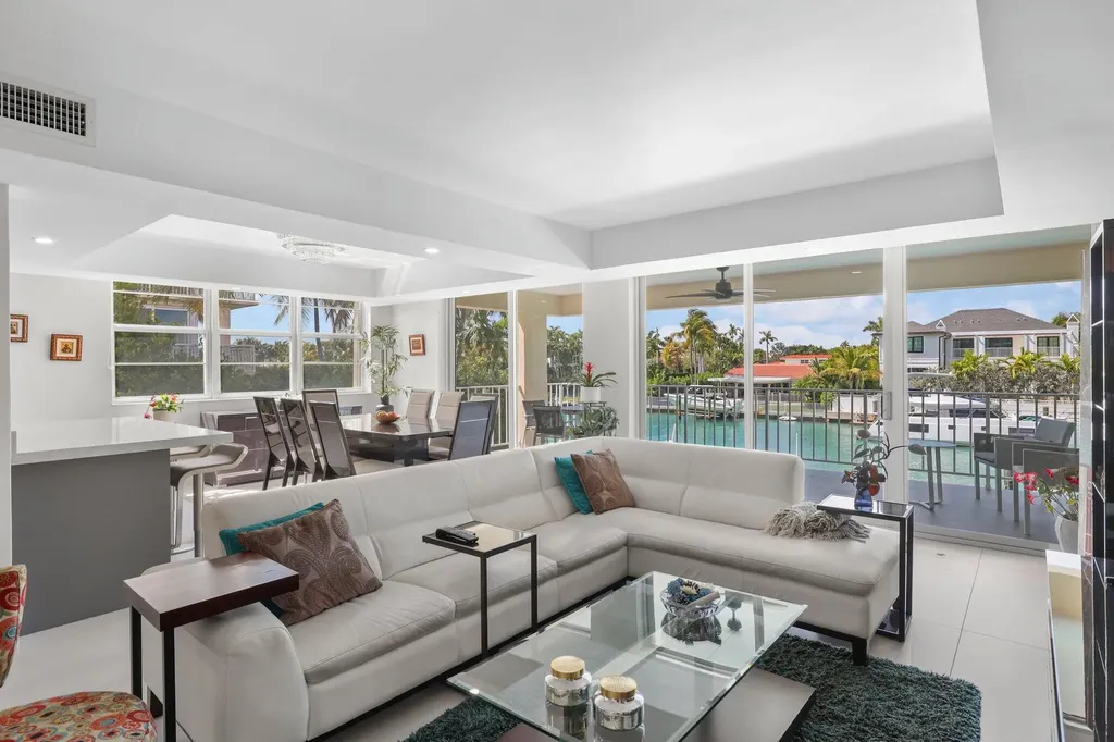 10180 W Bay Harbor Drive Bay Harbor Islands FL 33154