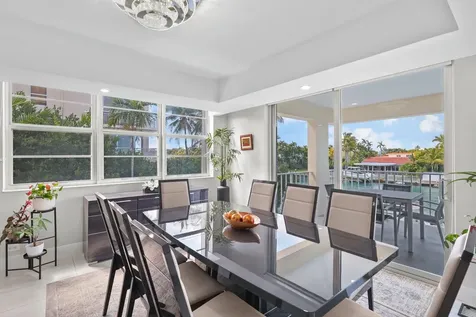 10180 W Bay Harbor Drive Bay Harbor Islands FL 33154