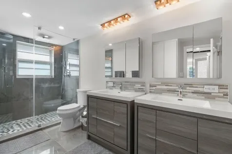 10180 W Bay Harbor Drive Bay Harbor Islands FL 33154