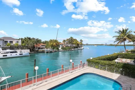 10180 W Bay Harbor Drive Bay Harbor Islands FL 33154