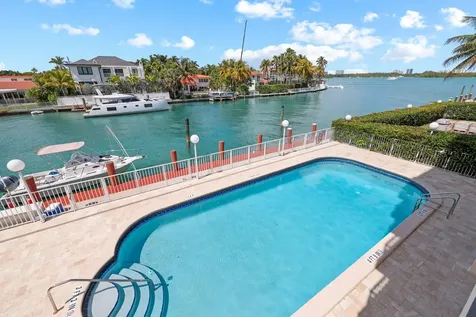 10180 W Bay Harbor Drive Bay Harbor Islands FL 33154