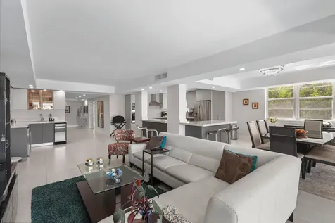 10180 W Bay Harbor Drive Bay Harbor Islands FL 33154