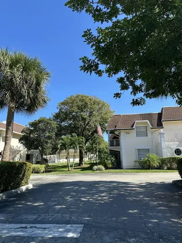 708 SE 2nd Avenue Deerfield Beach FL 33441