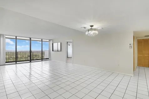 5600 N Flagler Drive West Palm Beach FL 33407