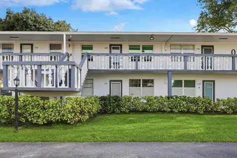 231 Ventnor Q Deerfield Beach FL 33442