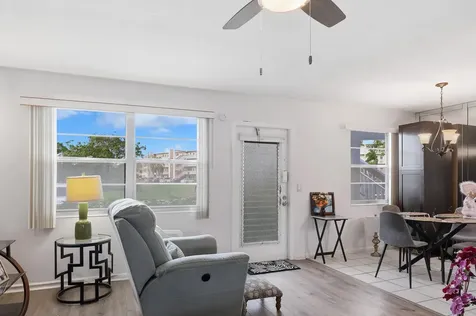231 Ventnor Q Deerfield Beach FL 33442
