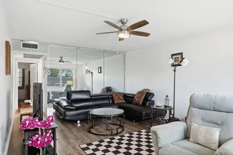 231 Ventnor Q Deerfield Beach FL 33442