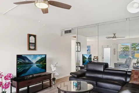 231 Ventnor Q Deerfield Beach FL 33442