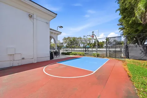 2399 Nw 49th Lane Boca Raton FL 33431