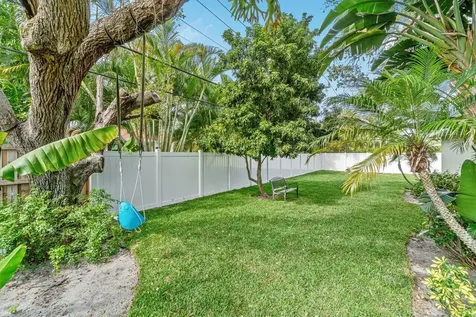501 SW 8th Terrace Boca Raton FL 33486