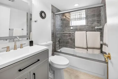 173 Flanders D Delray Beach FL 33484