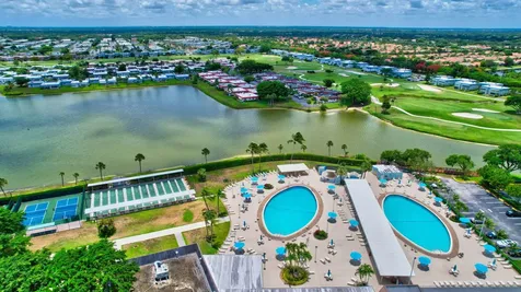 173 Flanders D Delray Beach FL 33484