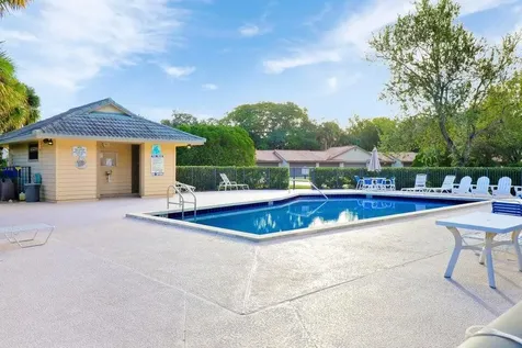 9440 Meadowood Drive Fort Pierce FL 34951