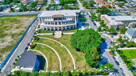 205 Ne 3rd Street Boynton Beach FL 33435